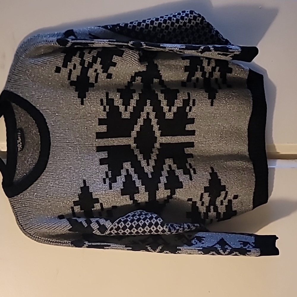 J. P. JONES Sweater